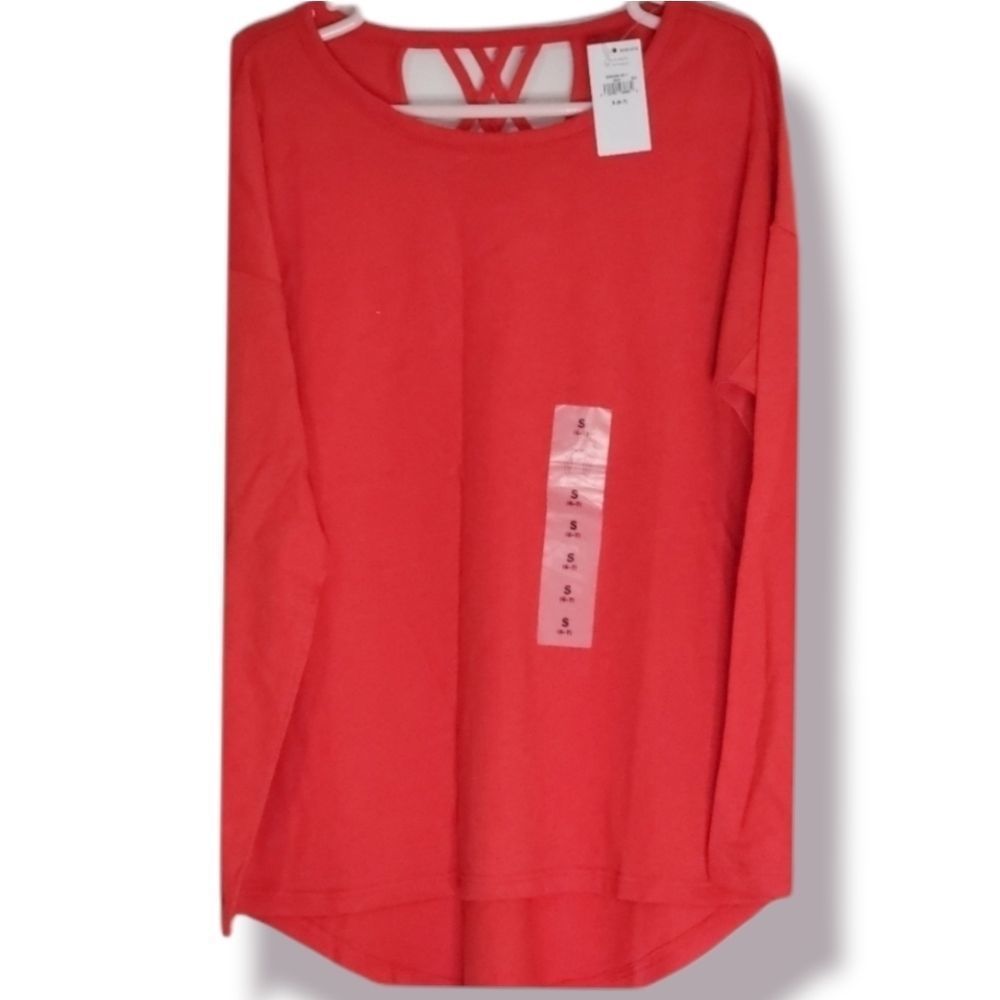 *NWT* Old Navy Long sleeve Red top size:small
